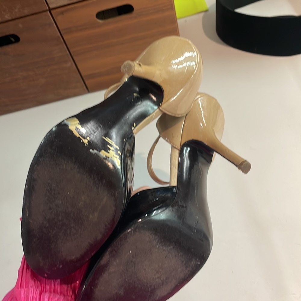 Stella Heel - Picture 2 of 4